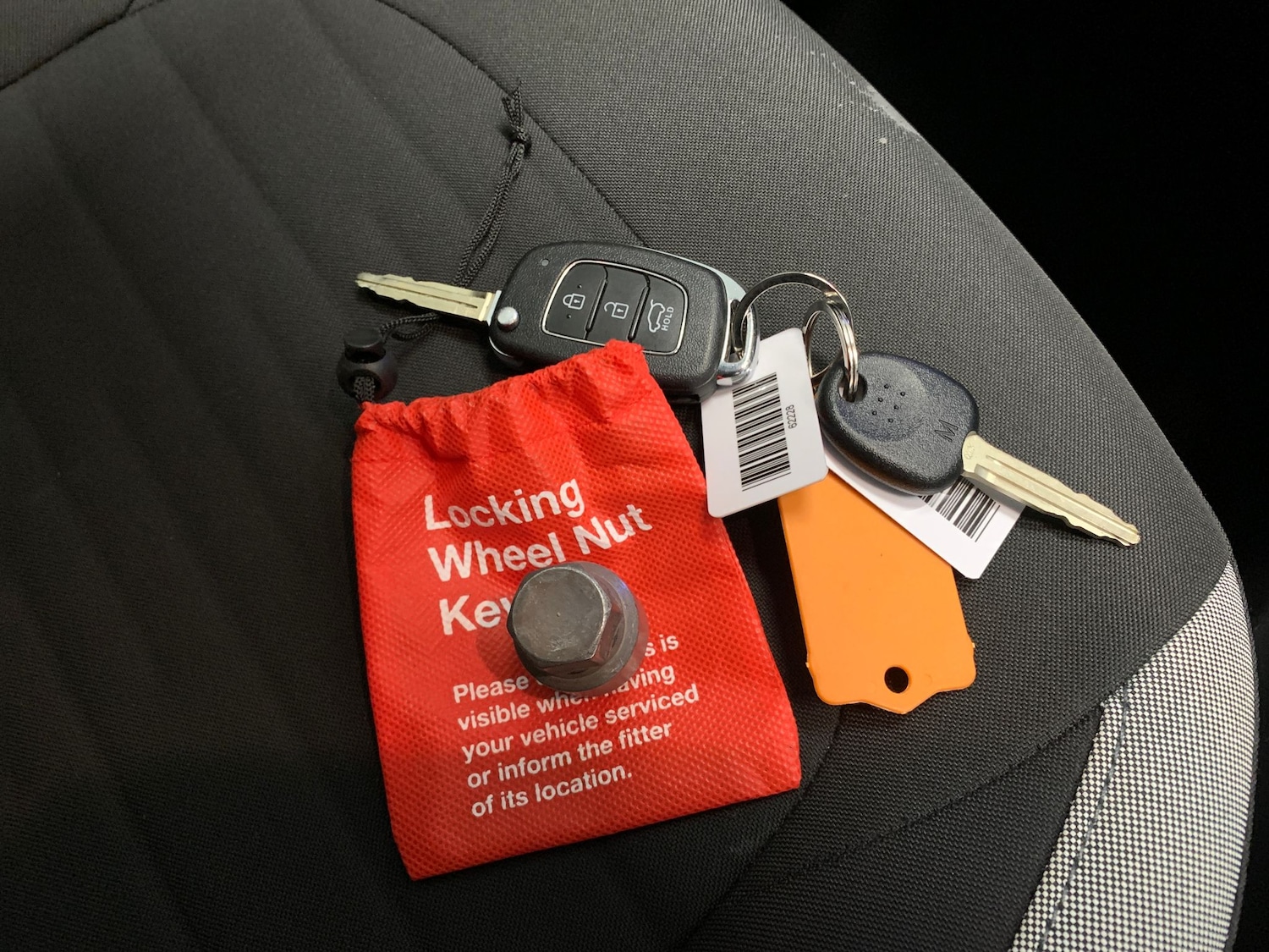 Used Hyundai i10 2021 for sale - 77034065: Photo 29