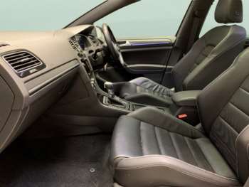 Used Volkswagen Golf 2017 for sale - 75110583: Photo