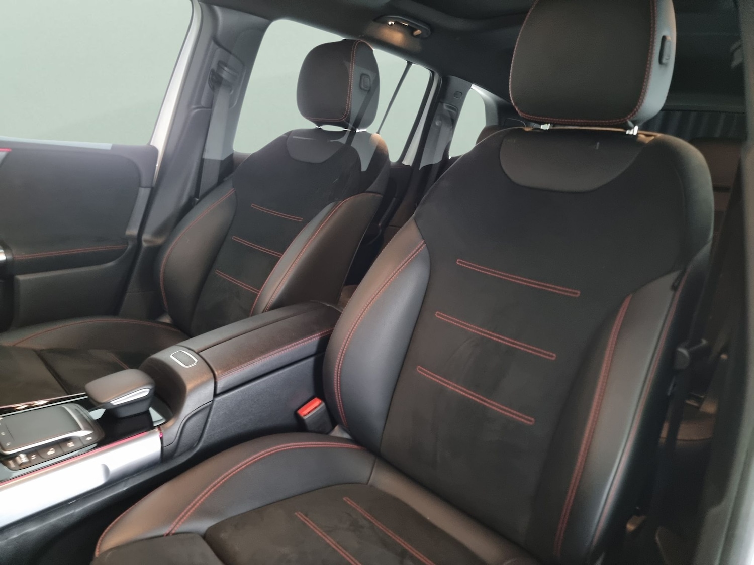 Used Mercedes-Benz GLB 2022 for sale - 76113256: Photo 17