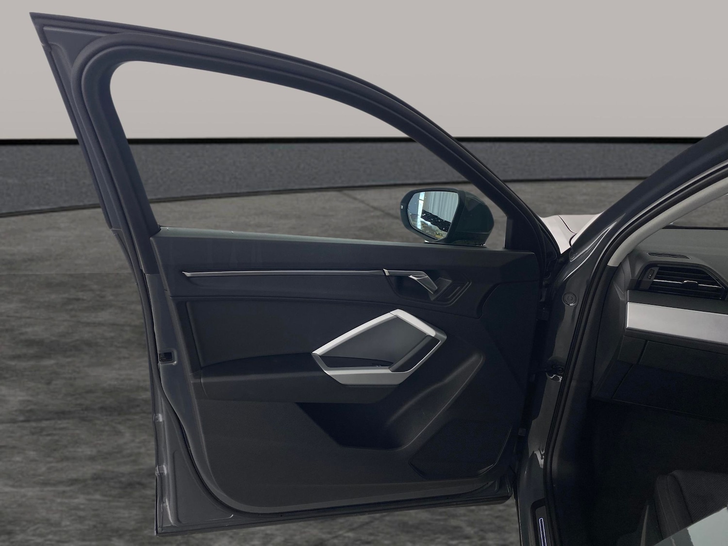 Used Audi Q3 2022 for sale - 76845821: Photo 25