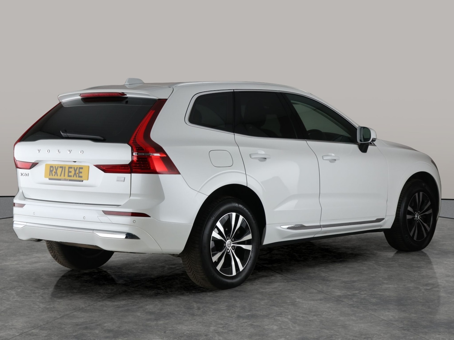 Used Volvo XC60 2021 for sale - 76415530: Photo 12