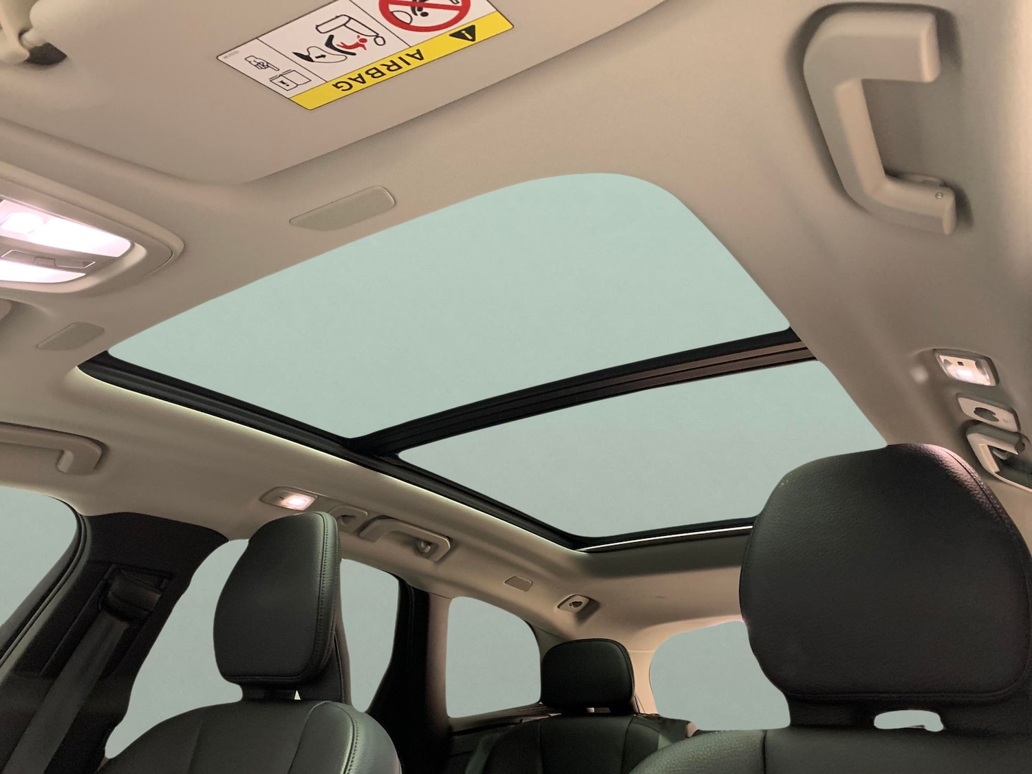 Used Volvo XC60 2021 for sale - 76415530: Photo 6