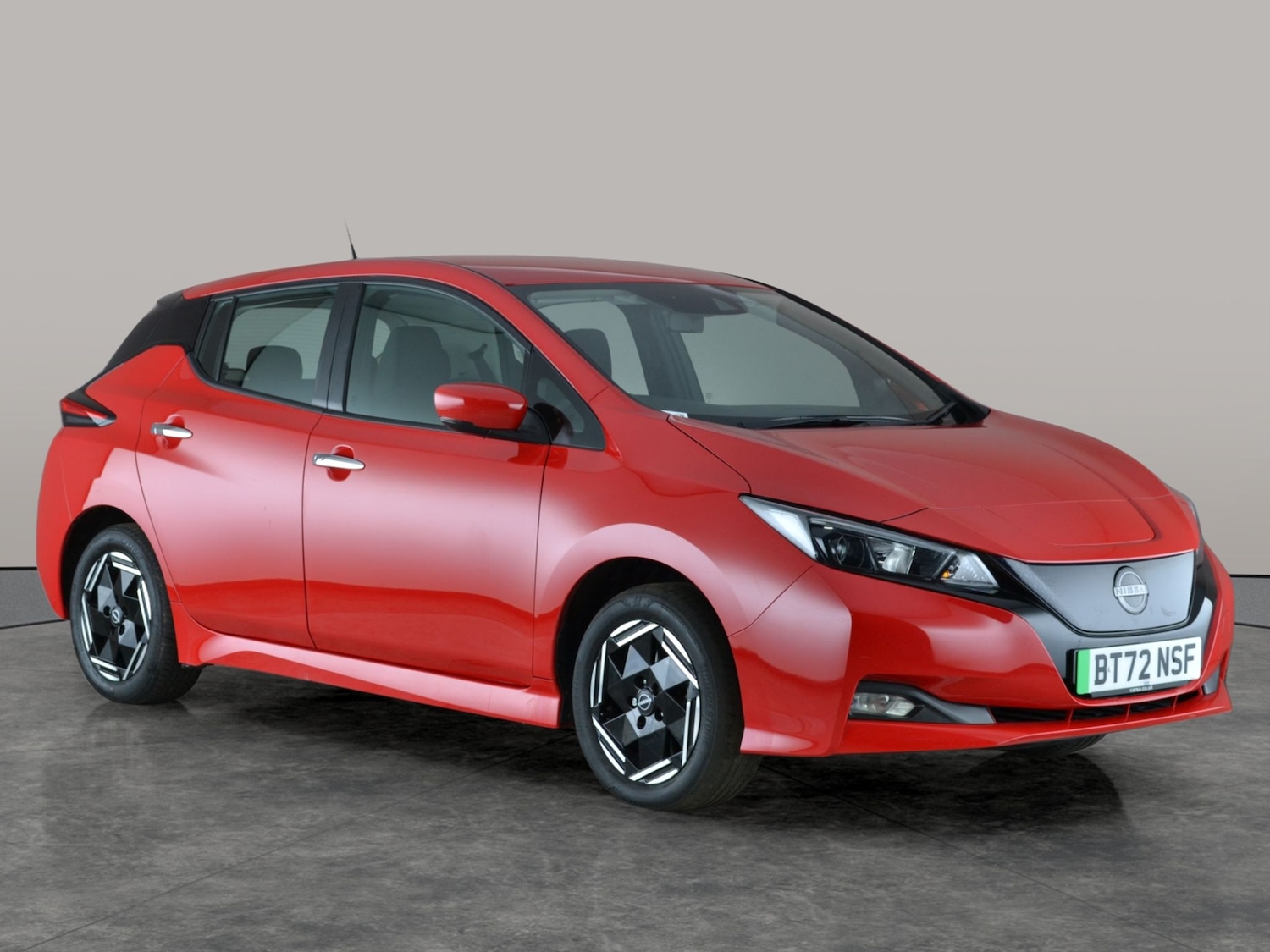 Used Nissan Leaf 2022 for sale - 76947090: Photo 8