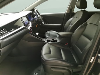 Used Kia Niro 2019 for sale - 75654743: Photo