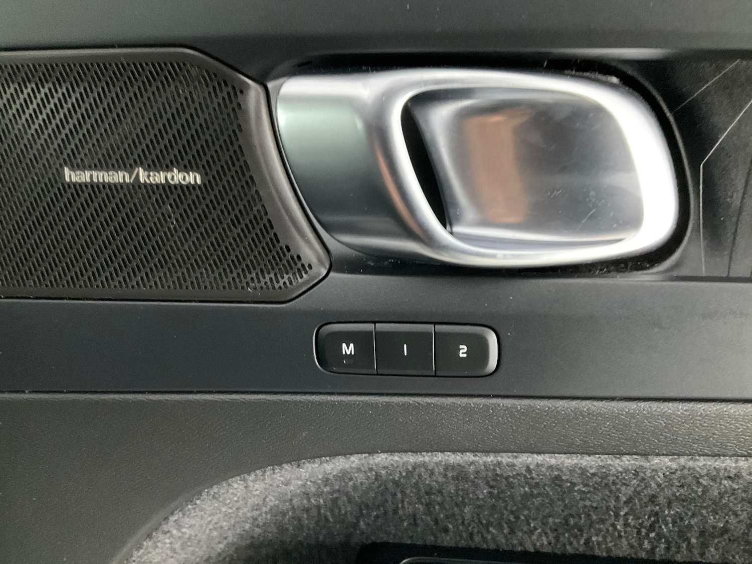 Used Volvo XC40 2022 for sale - 76616078: Photo 19