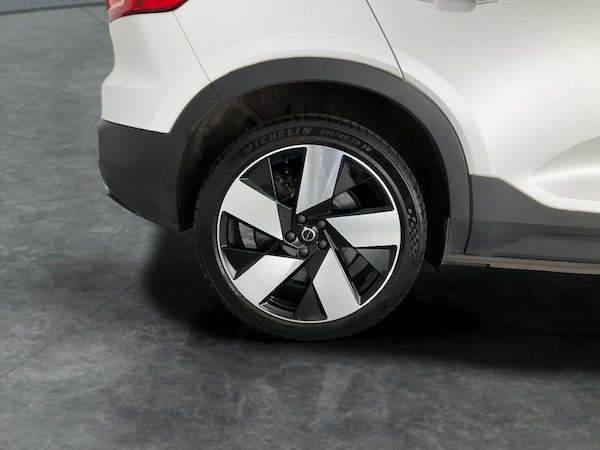Used Volvo XC40 2022 for sale - 76303170: Photo 37