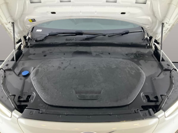 Used Volvo XC40 2022 for sale - 76303170: Photo 47
