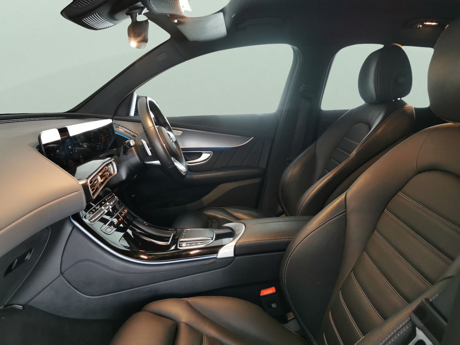 Used Mercedes-Benz EQC 2022 for sale - 77210855: Photo 4