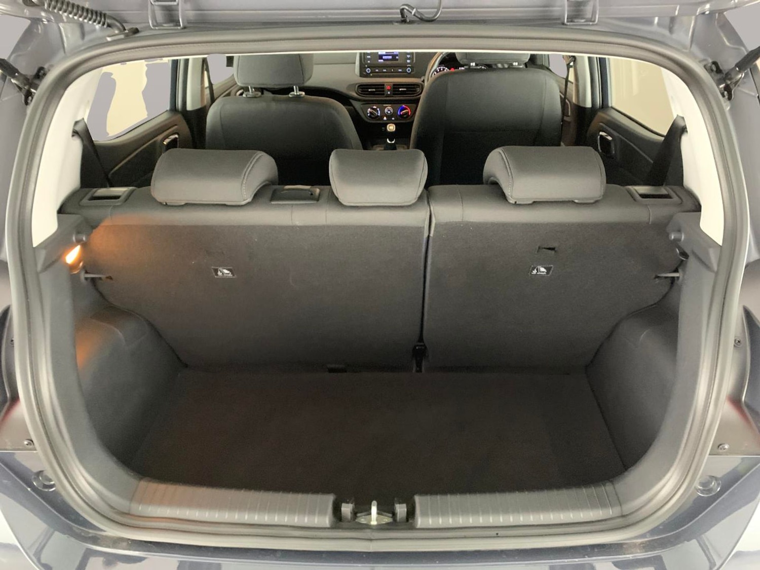 Used Hyundai i10 2022 for sale - 77079337: Photo 27