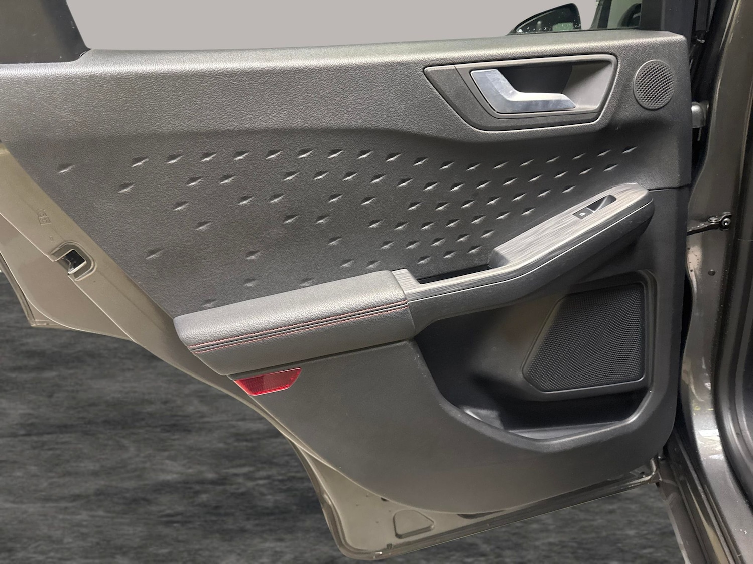 Used Ford Kuga 2020 for sale - 76980423: Photo 24