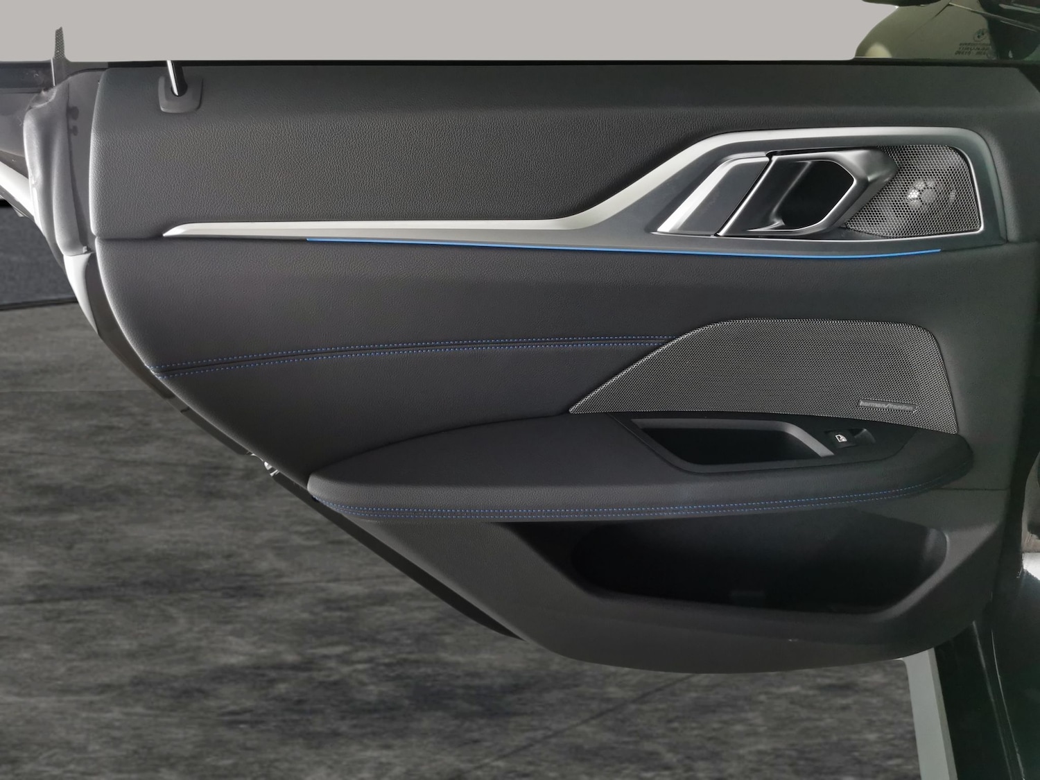 Used BMW i4 2022 for sale - 76464080: Photo 45