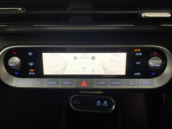 Used Genesis GV60 2022 for sale - 76222349: Photo 23