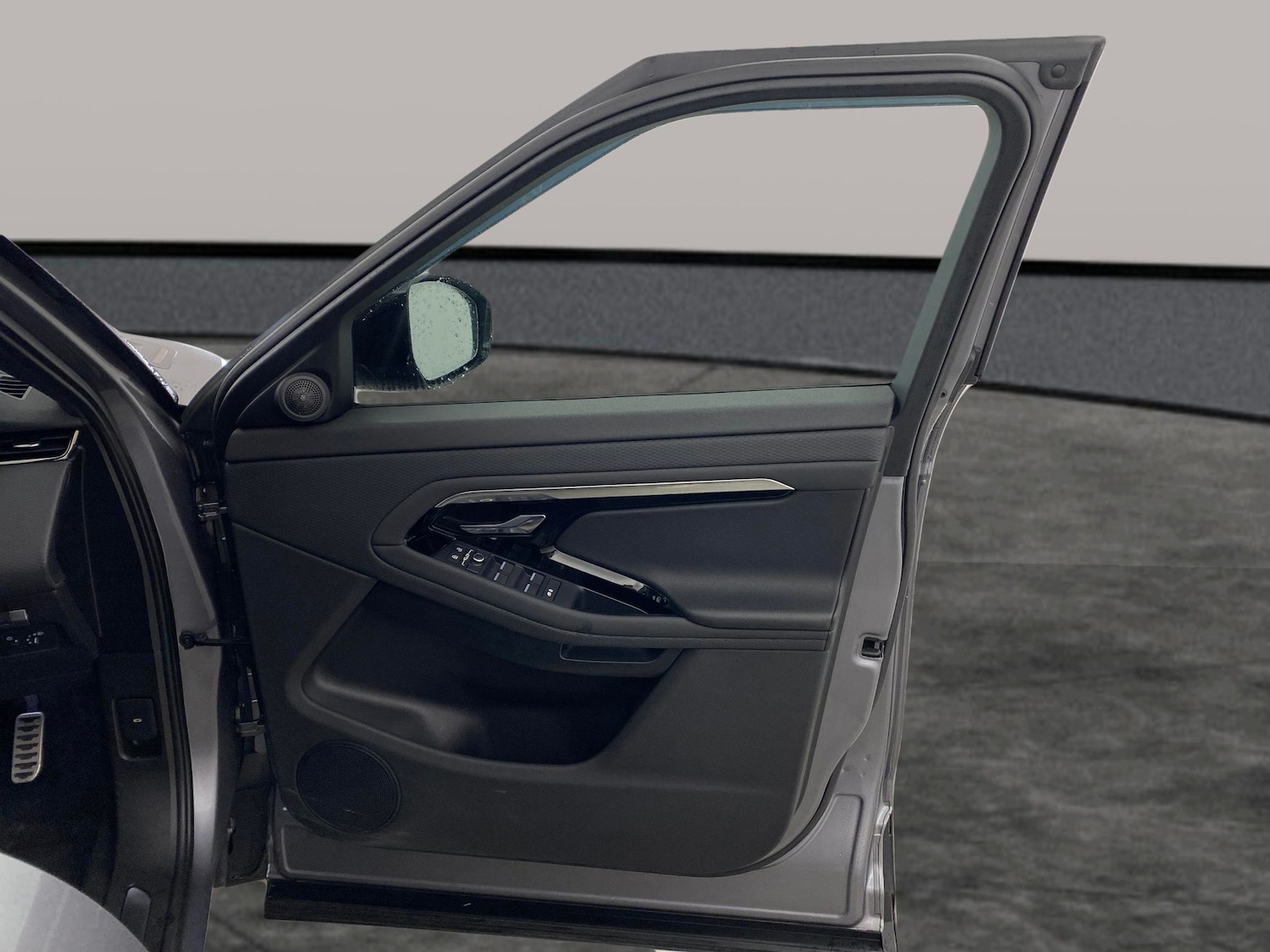 Used Land Rover Range Rover Evoque 2022 for sale - 77159685: Photo 28