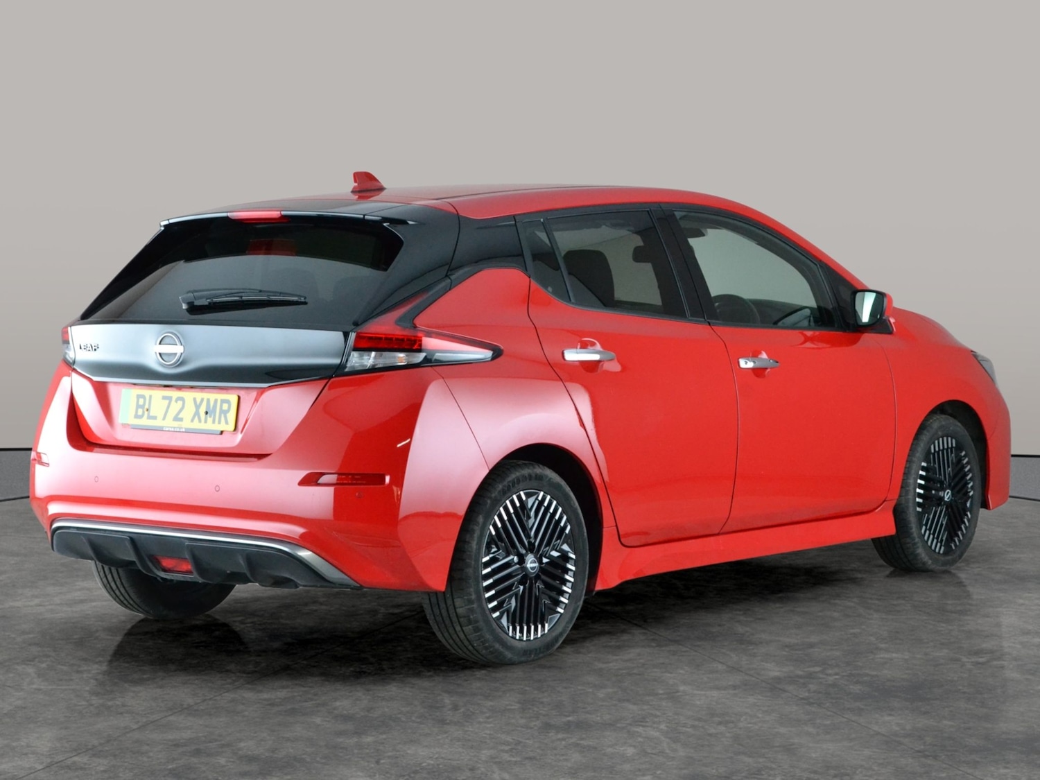 Used Nissan Leaf 2022 for sale - 77186735: Photo 11