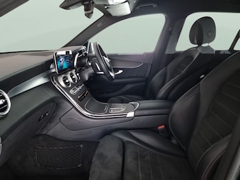 Used Mercedes-Benz GLC 2019 for sale - 76144003: Photo 4