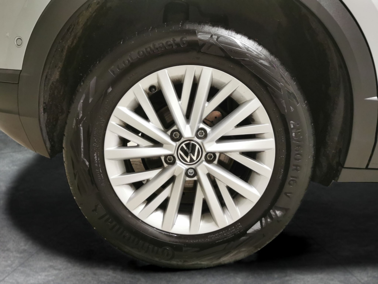 Used Volkswagen T-Roc 2023 for sale - 76943115: Photo 19