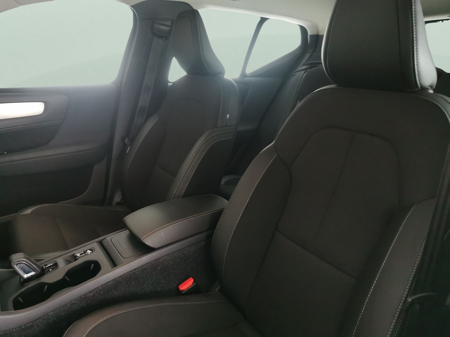 Used Volvo XC40 for sale - 76464234: Photo 18