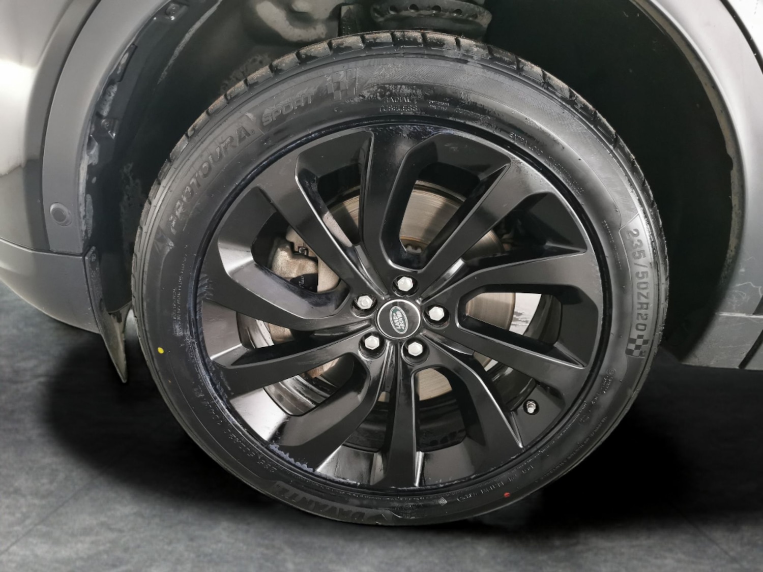 Used Land Rover Discovery Sport 2020 for sale - 76922171: Photo 26