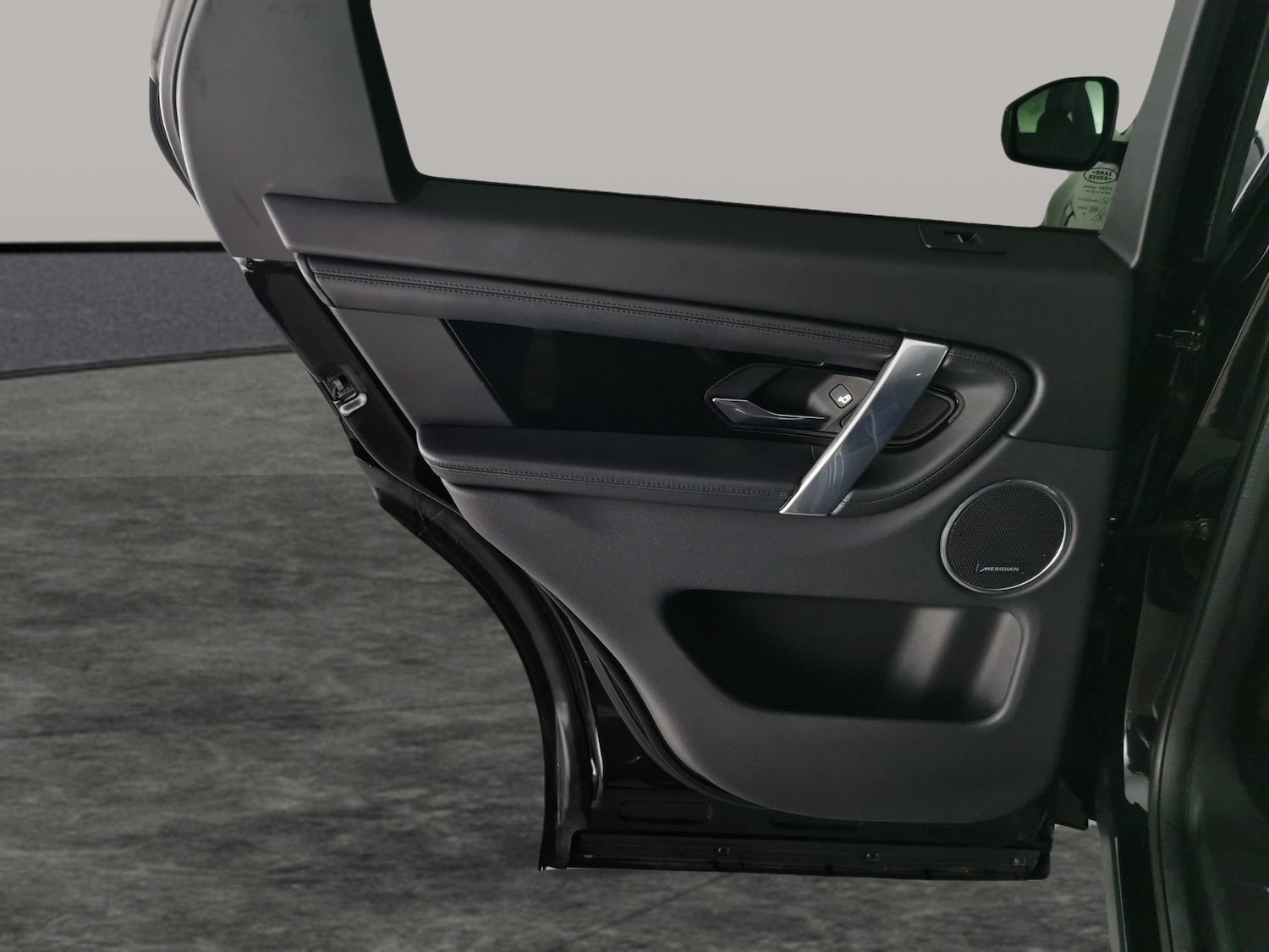 Used Land Rover Discovery Sport 2020 for sale - 76922171: Photo 31