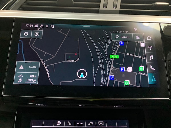 Used Audi e-tron 2022 for sale - 76222372: Photo 7