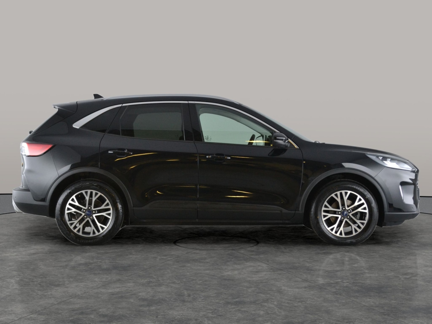 Used Ford Kuga 2022 for sale - 76616039: Photo 11