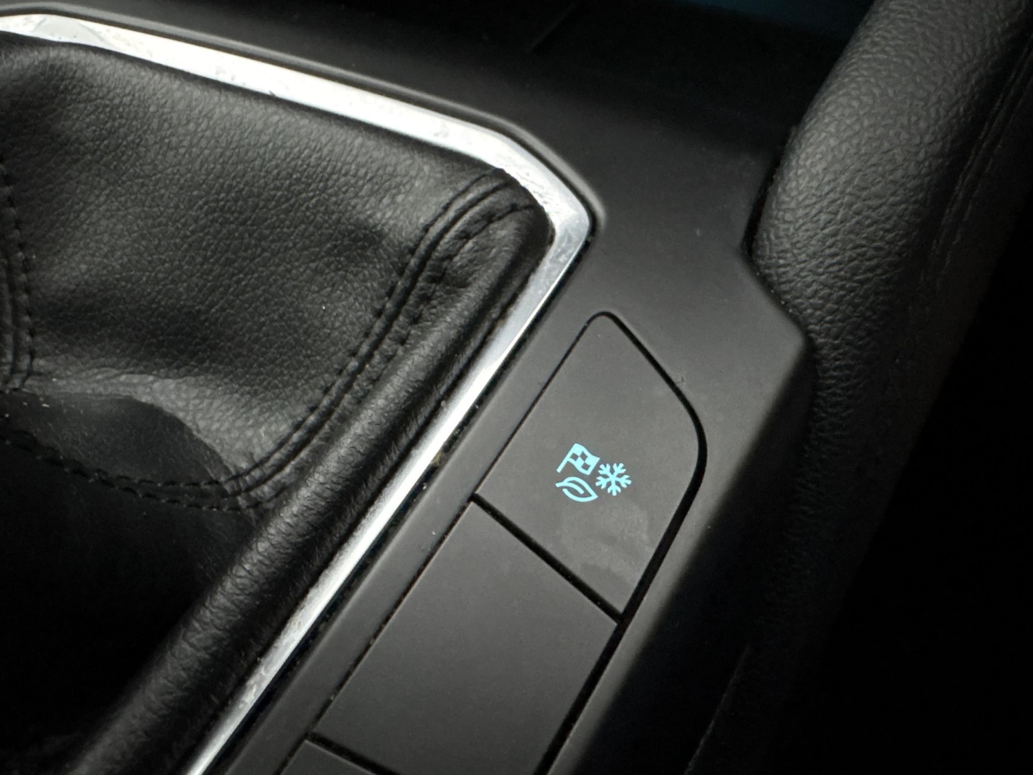 Used Ford Kuga 2022 for sale - 76616039: Photo 20