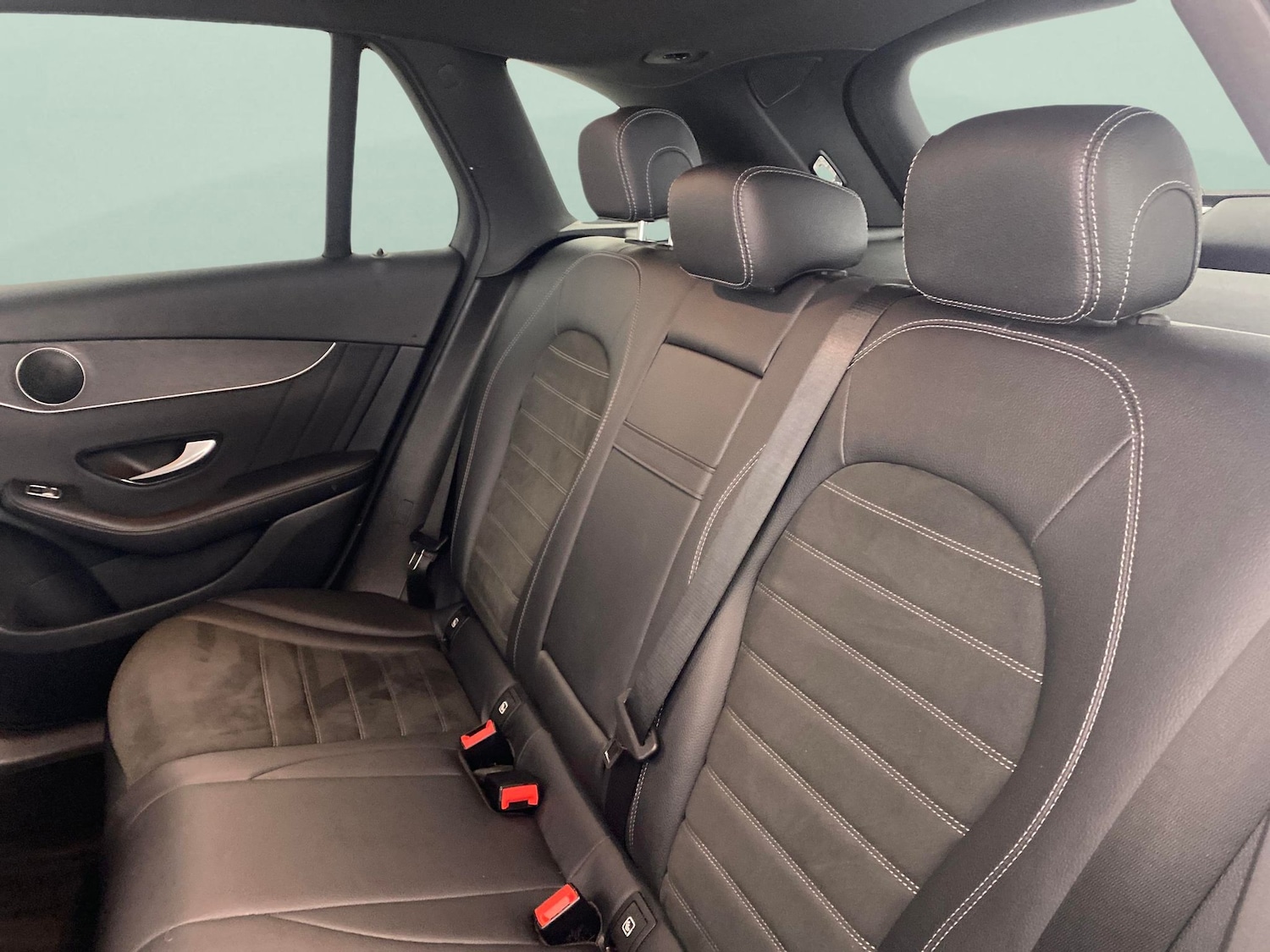 Used Mercedes-Benz GLC 2020 for sale - 76467533: Photo 35