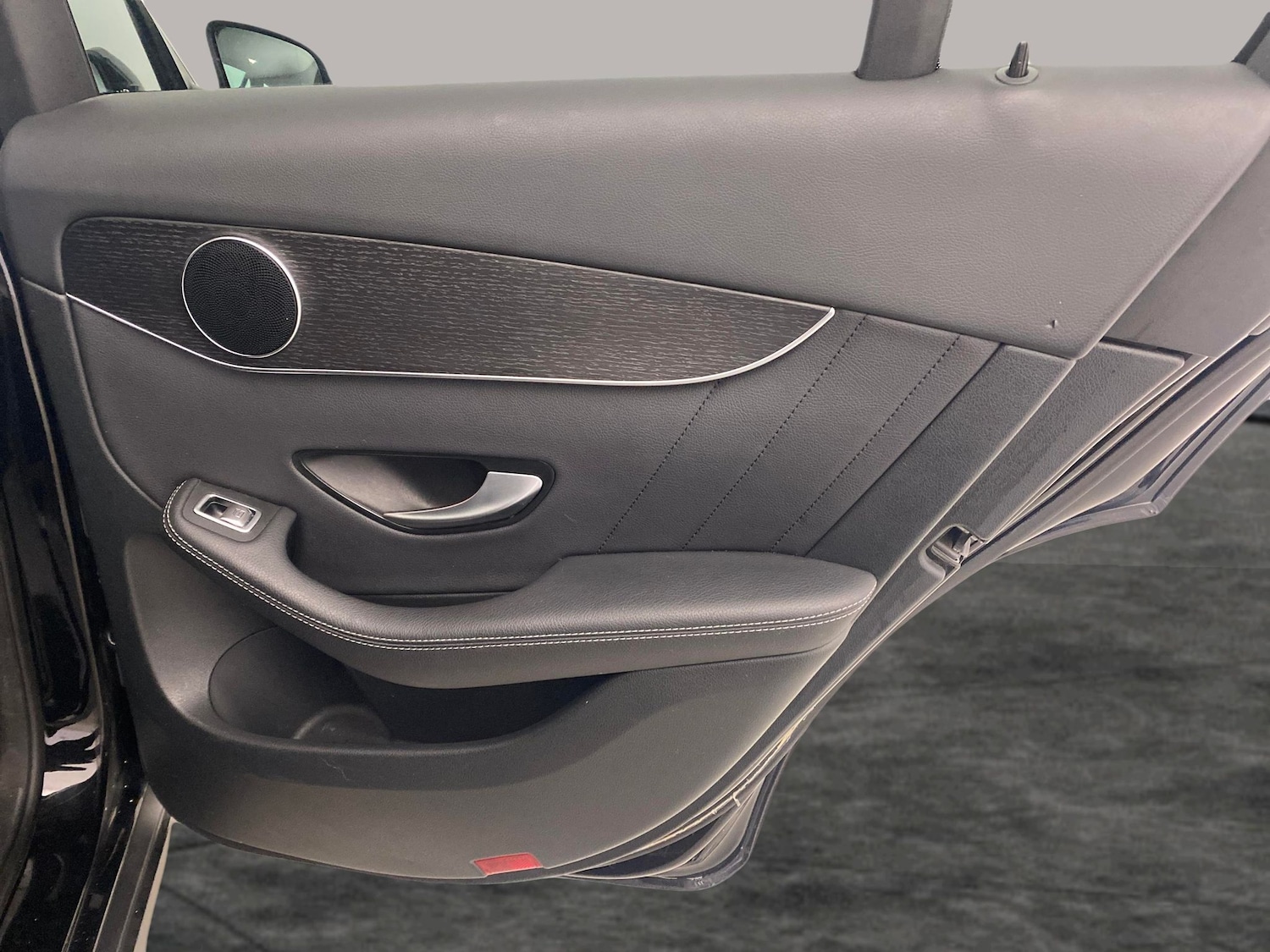 Used Mercedes-Benz GLC 2020 for sale - 76467533: Photo 36