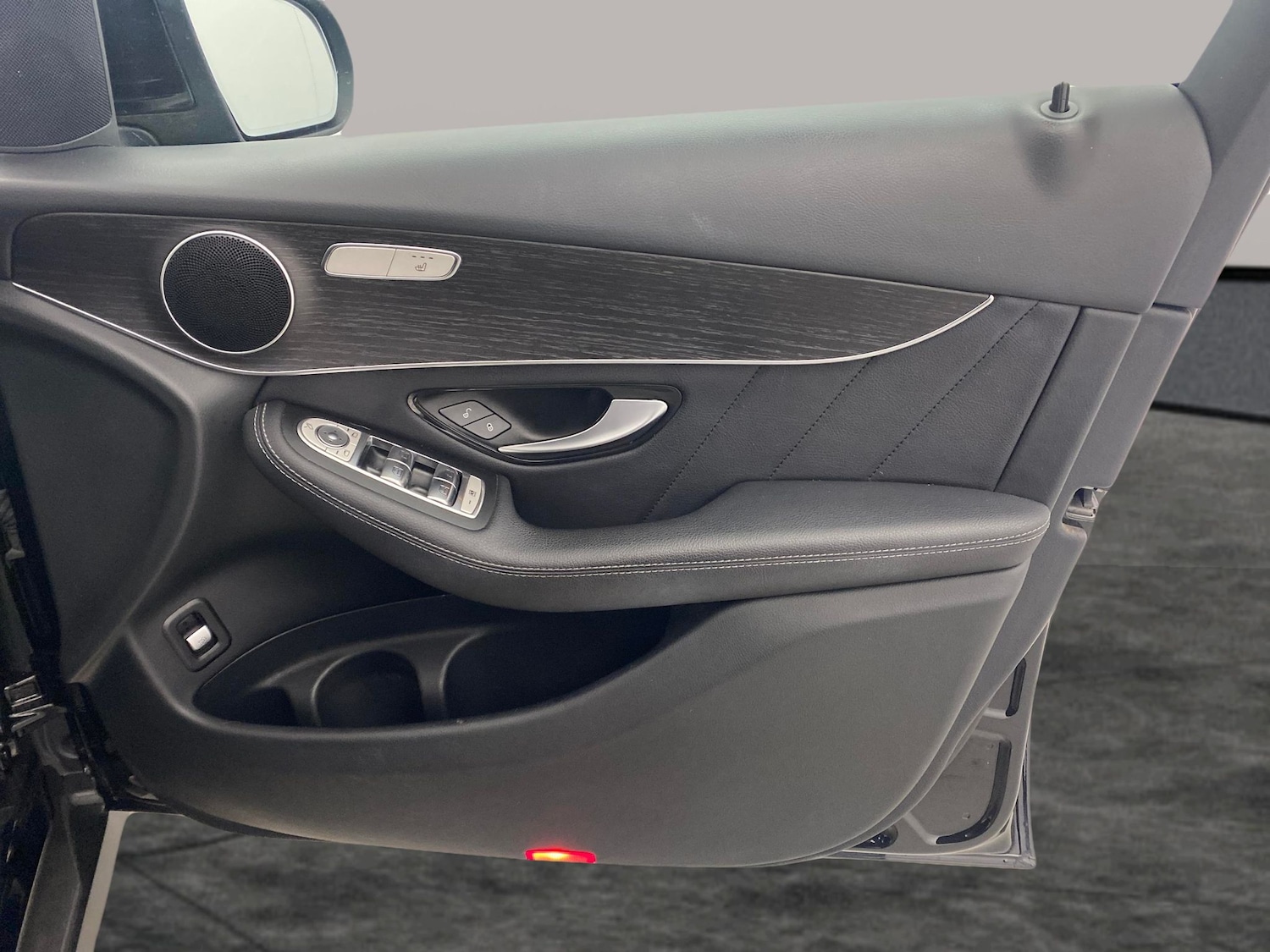 Used Mercedes-Benz GLC 2020 for sale - 76467533: Photo 37