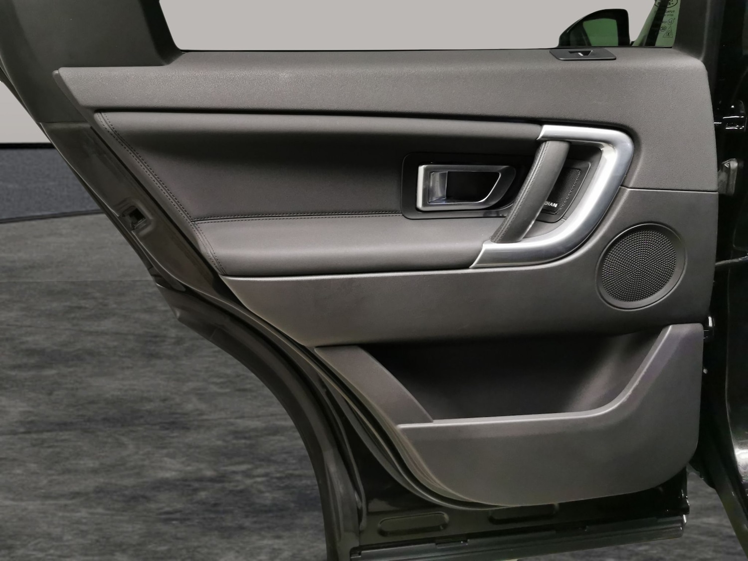 Used Land Rover Discovery Sport 2018 for sale - 77555750: Photo 28