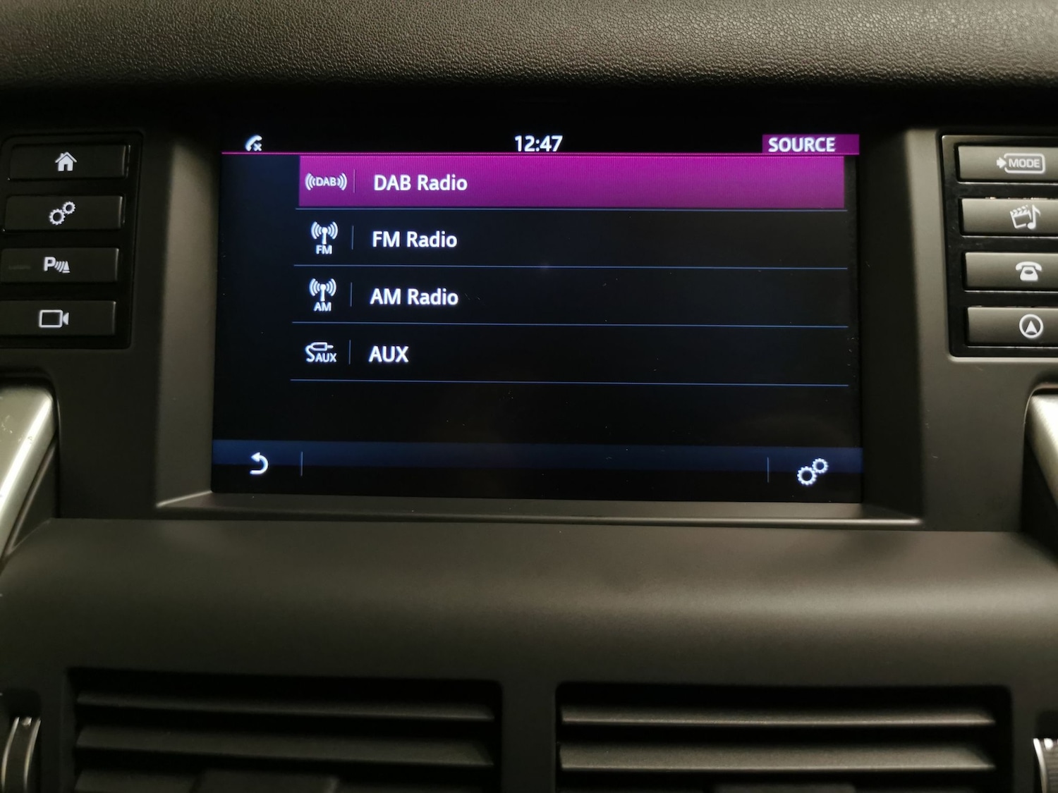 Used Land Rover Discovery Sport 2018 for sale - 77555750: Photo 8