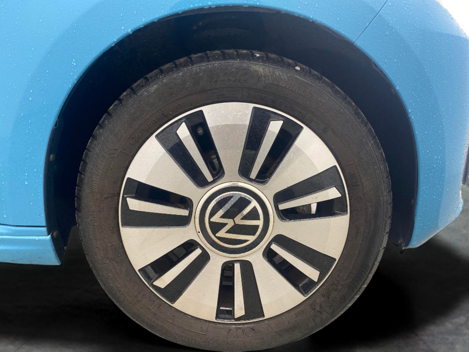 Used Volkswagen up! 2023 for sale - 77350837: Photo 19