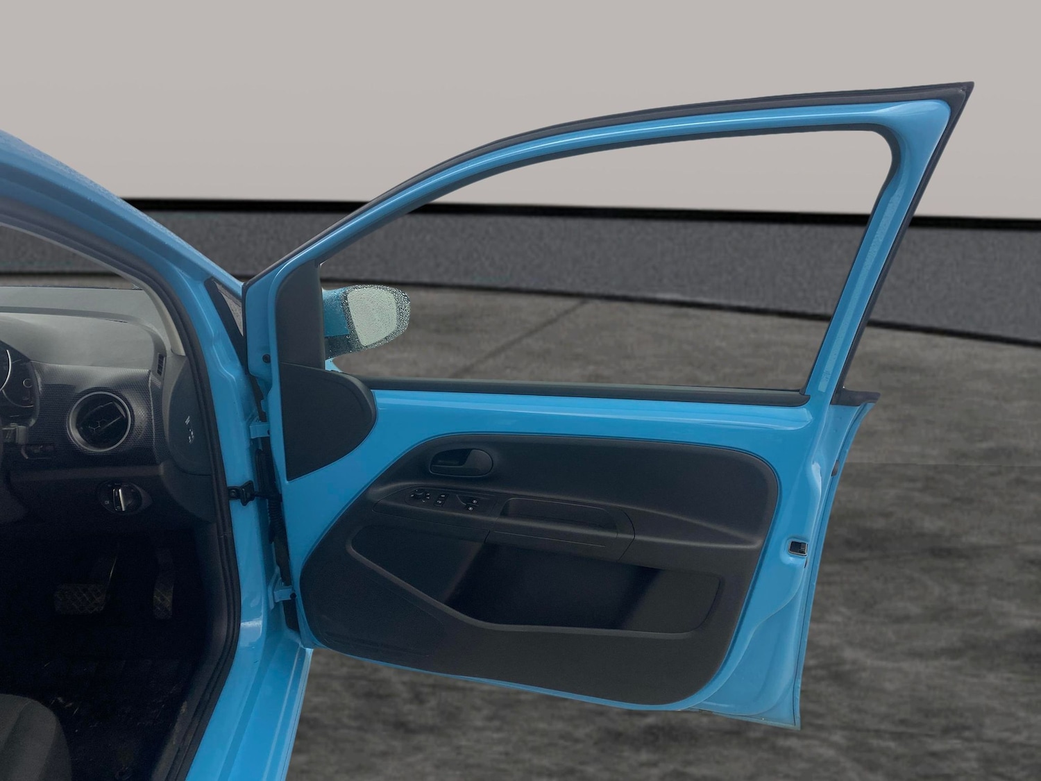 Used Volkswagen up! 2023 for sale - 77350837: Photo 26