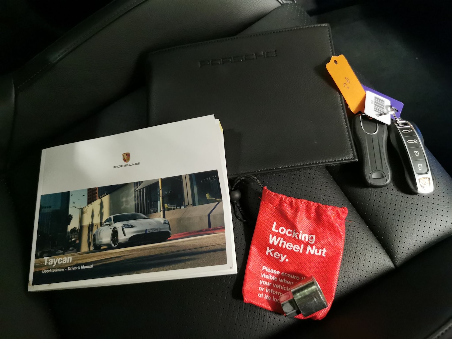 Used Porsche Taycan 2022 for sale - 76623971: Photo 33