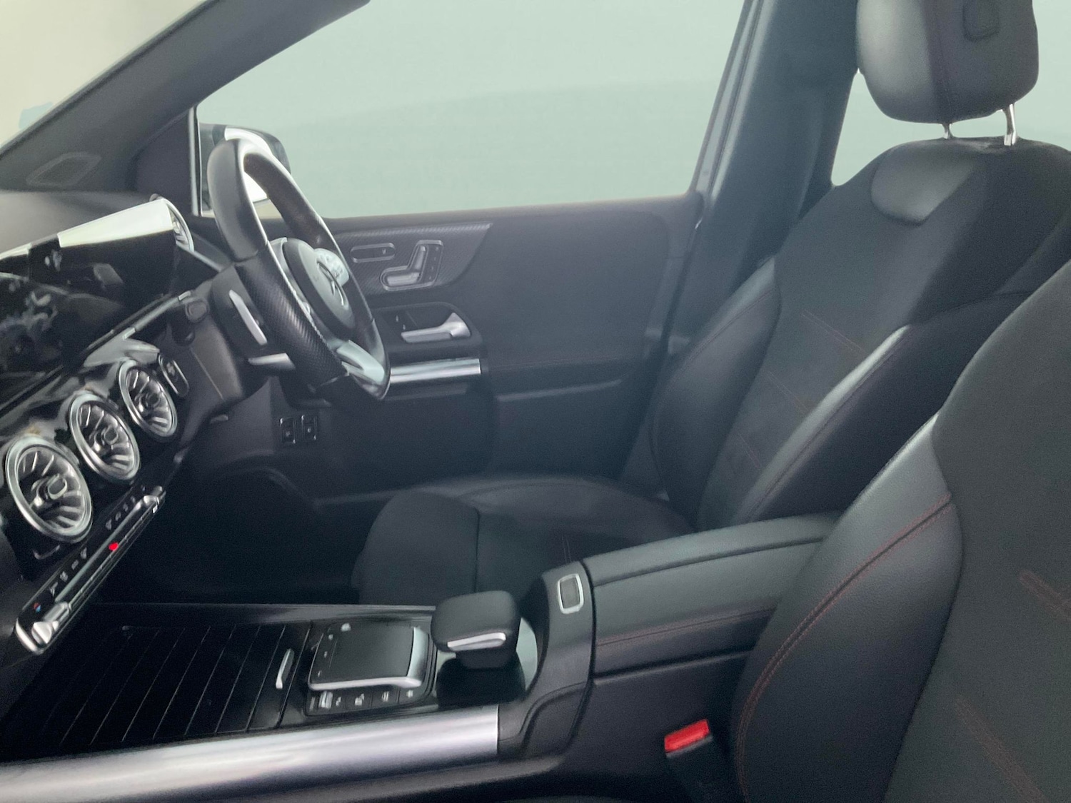 Used Mercedes-Benz B Class 2021 for sale - 76557180: Photo 4