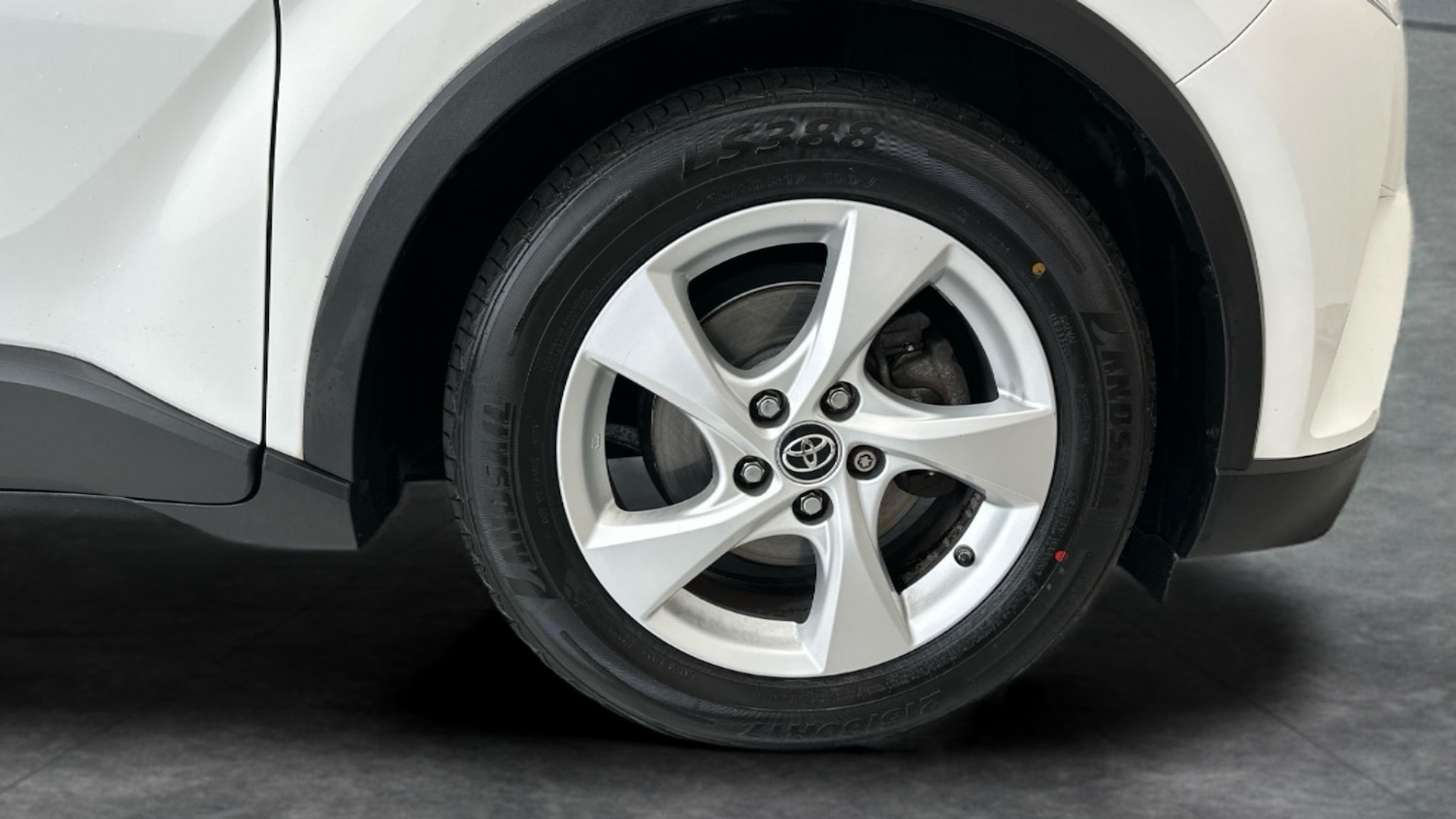 Used Toyota C-HR 2019 for sale - 76954755: Photo 20