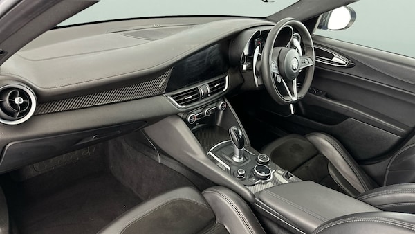 Used Alfa Romeo Giulia 2019 for sale - 76207235: Photo 33