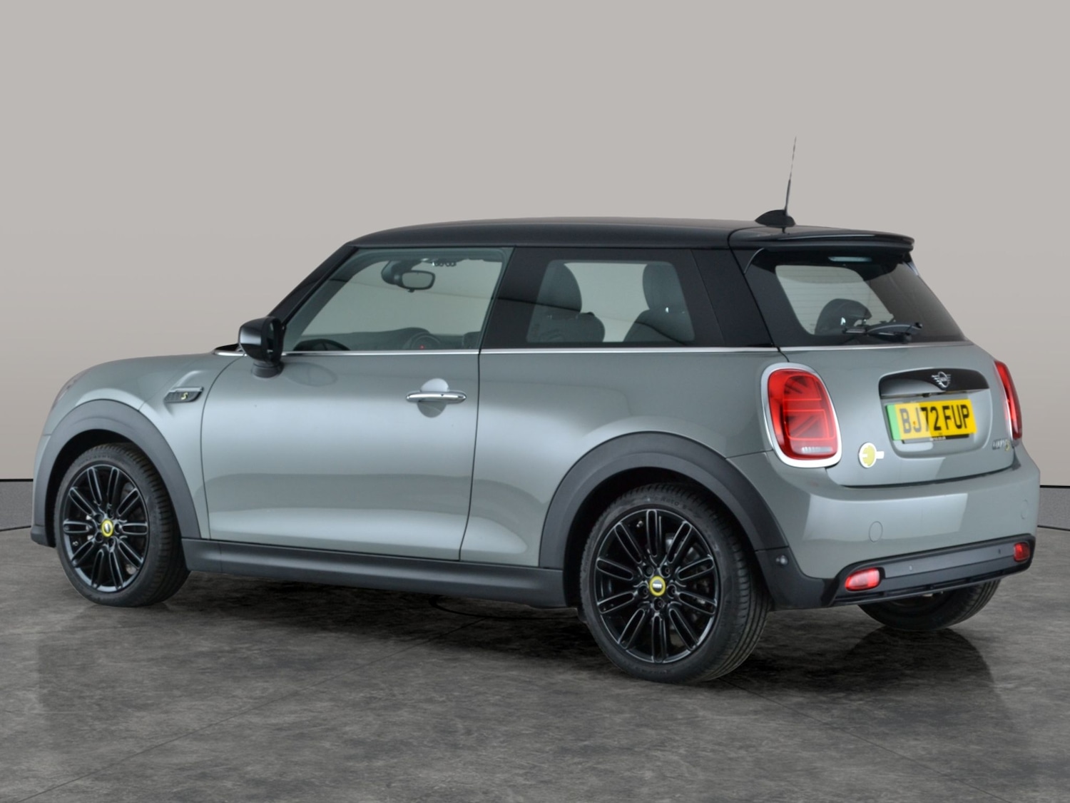 Used MINI Hatch 2022 for sale - 76958317: Photo 12