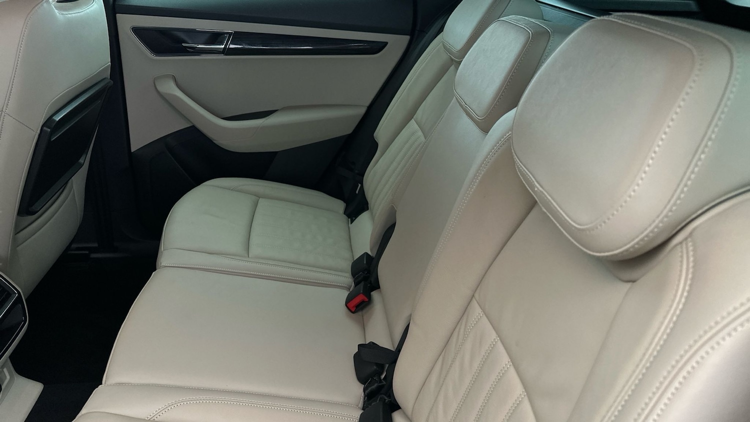 Used Skoda Karoq 2021 for sale - 77298085: Photo 17