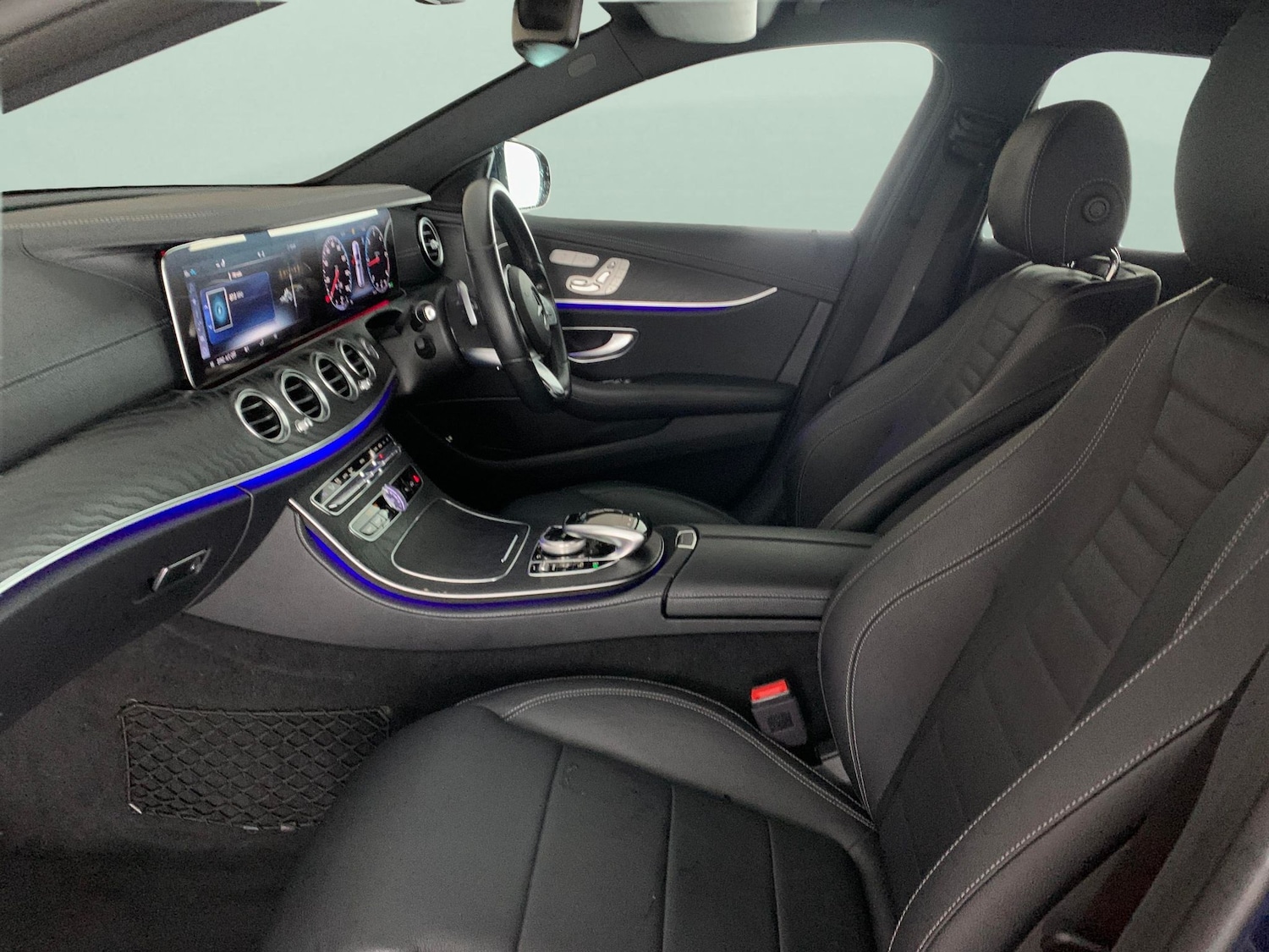 Used Mercedes-Benz E Class 2019 for sale - 77178563: Photo 4