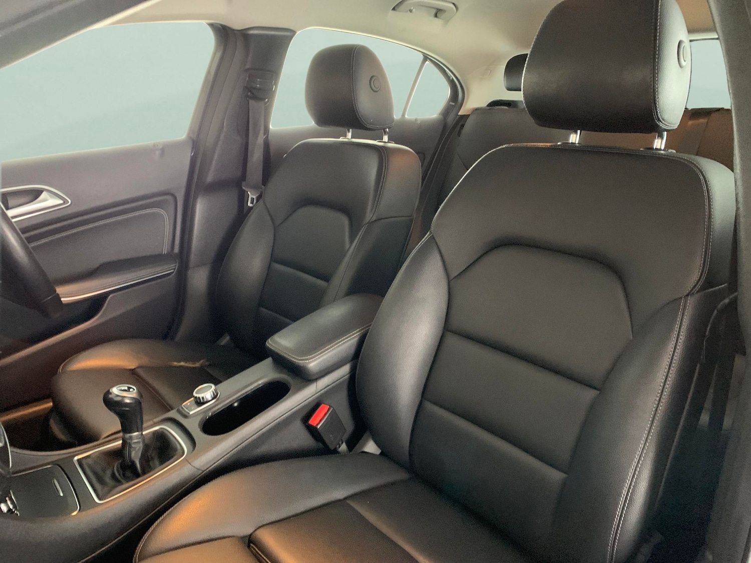 Used Mercedes-Benz A-Class 2016 for sale - 77221633: Photo 6