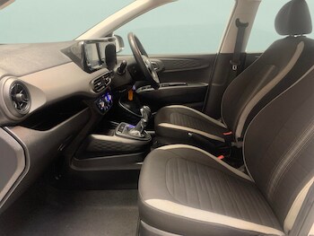 Used Hyundai i10 2022 for sale - 75535009: Photo