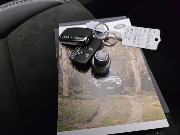 Used Land Rover Range Rover Velar 2021 for sale - 76240946: Photo 41