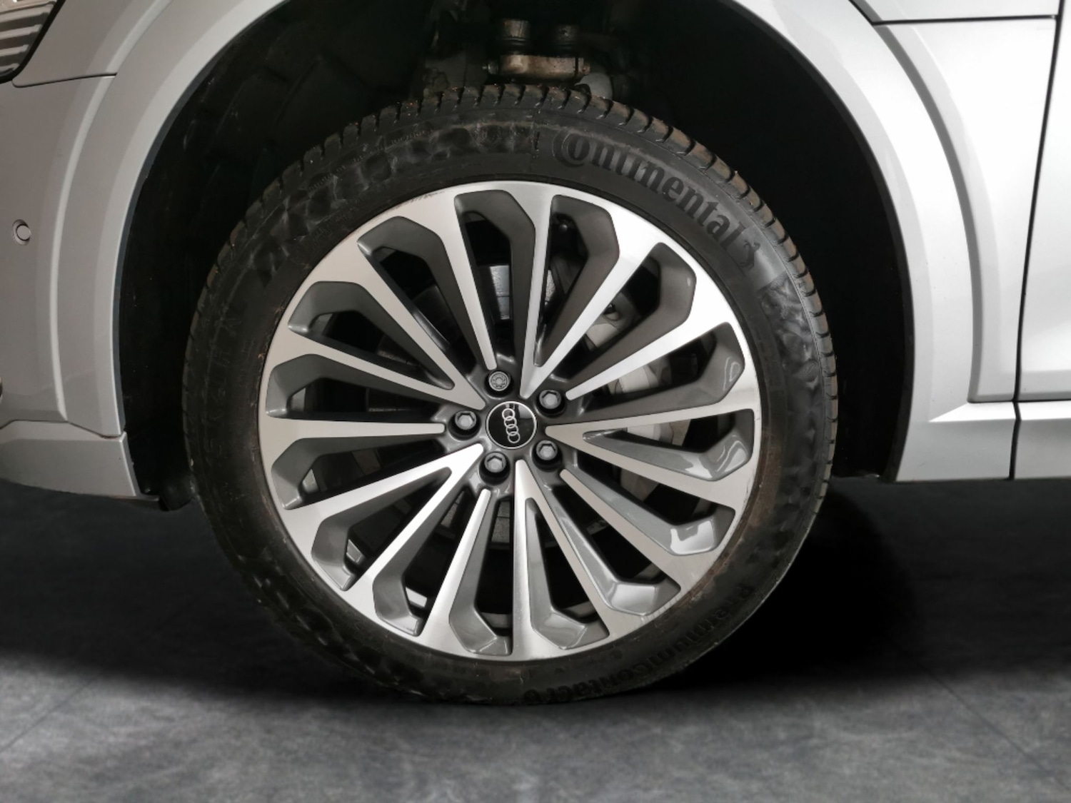 Used Audi e-tron 2021 for sale - 77178639: Photo 27