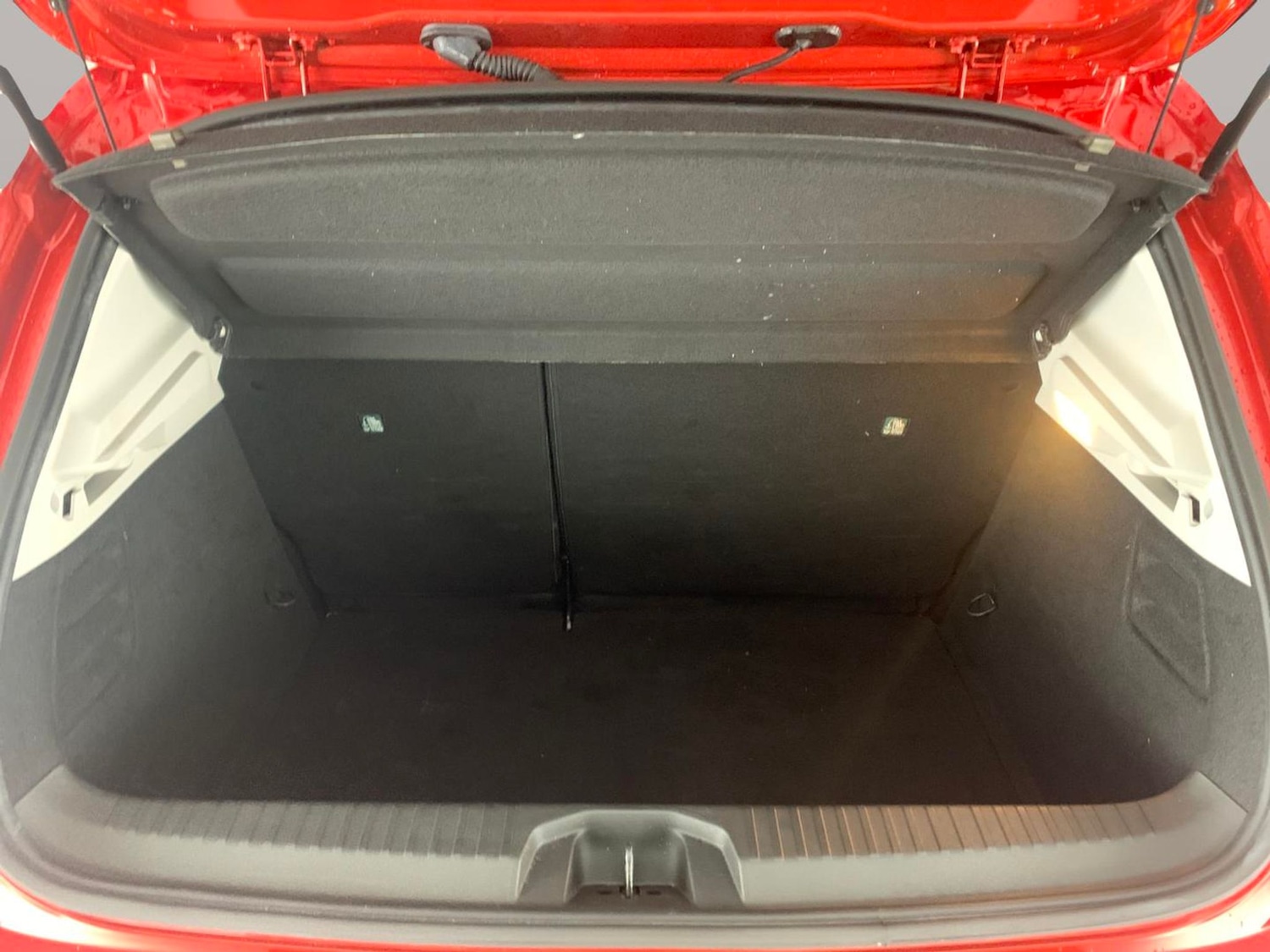 Used Renault Clio 2020 for sale - 76842410: Photo 25