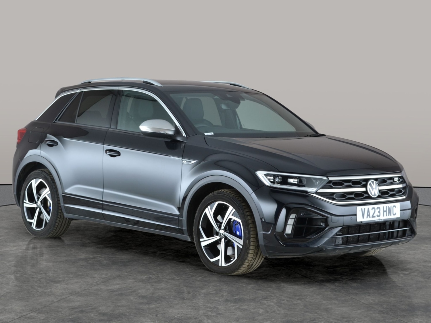 Used Volkswagen T-Roc 2023 for sale - 77167416: Photo 8