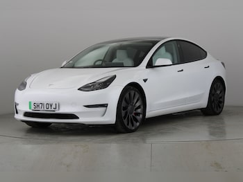 (Dual Motor) Performance Saloon 4dr Electric Auto 4WDE (Performance Upgrade