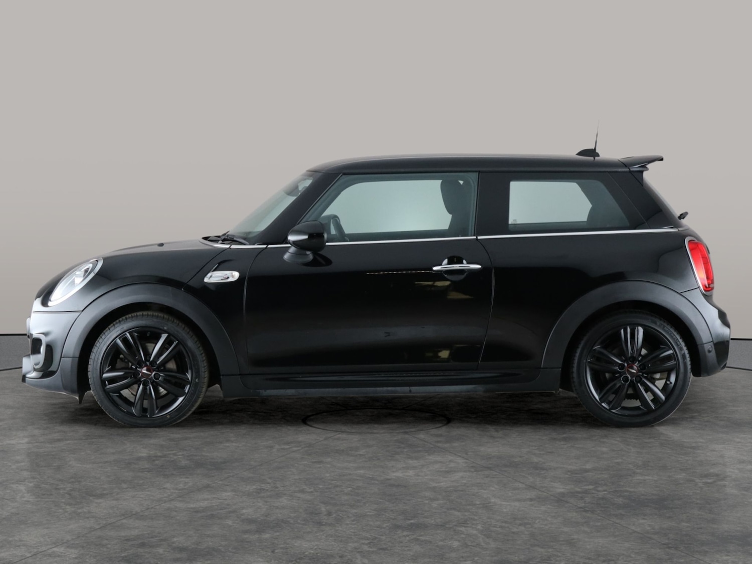 Used MINI Hatch 2019 for sale - 76155855: Photo 18