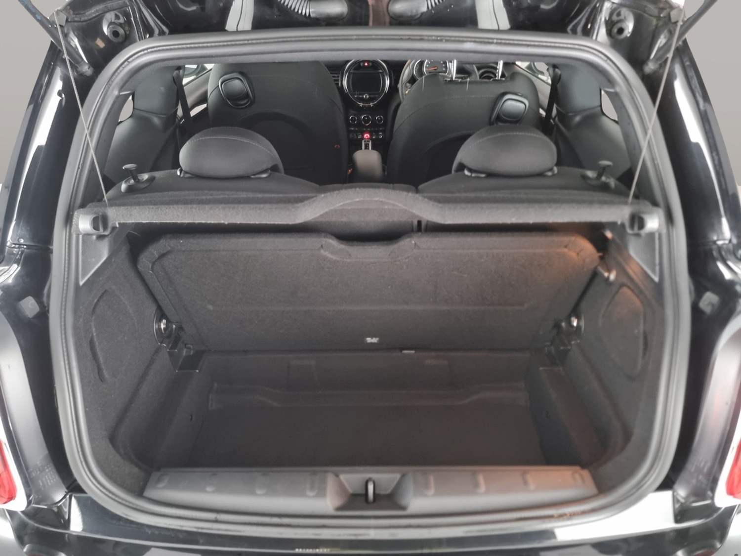 Used MINI Hatch 2019 for sale - 76155855: Photo 38