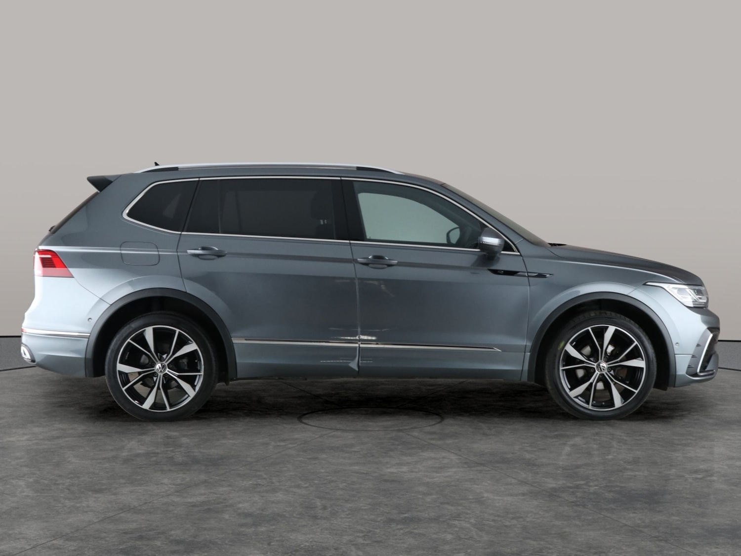 Used Volkswagen Tiguan Allspace 2022 for sale - 77364976: Photo 8